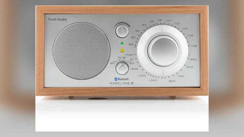 Tivoli Audio Model One BT: The Three Knob Radio, Updated