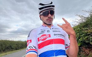 Cameron Mason: From cross to crits  | Podcast post feature image