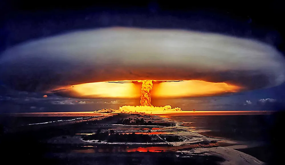 Amidst Putin-Trump Love-Affair, Russia Unveils the Deadly Satan-II Missile