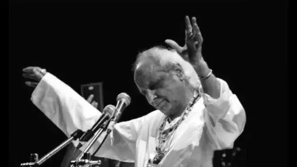 Insightful newsletter of Drishtikone - Issue #97: Pandit Jasraj leaves; Understanding Aamir Khan's Ignorance and Hate