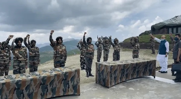 Rajnath Singh visits soldiers near LoC in Kupwara