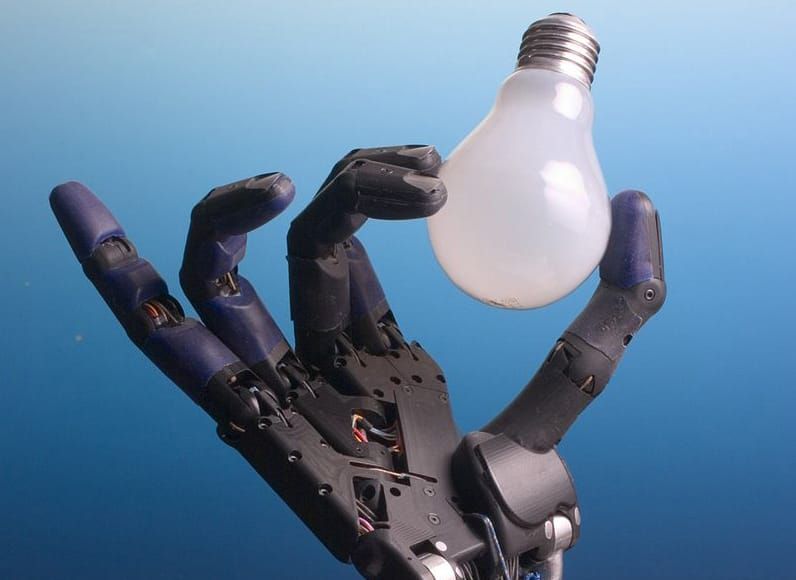 Scientists are trying to make robots that can feel things