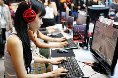 Here’s an interesting study into the psyche of online gamers’ gender biases