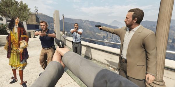 Grand Theft Auto V screenshot: suited men aim pistols at a figure in eighteenth-century aristocratic dress