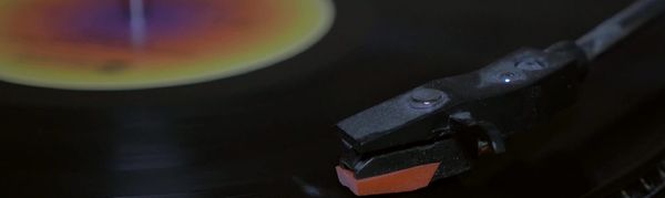 Vinyl player