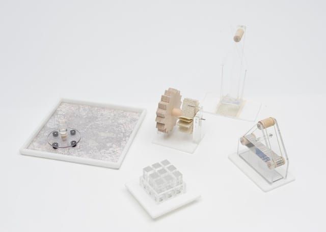 Brilliant art student turns touch gestures into acrylic sculptures