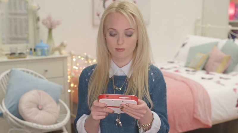 Nintendo Girls Club-a hub of fashion, cuteness, and mixed messages