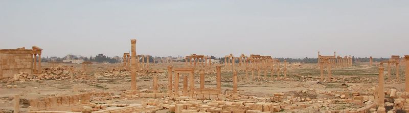 The ghost towns and metropolises of Everquest, fifteen years later