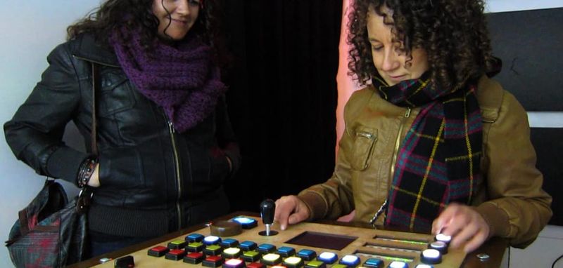 A new and wild audiovisual instrument requires no skill to play