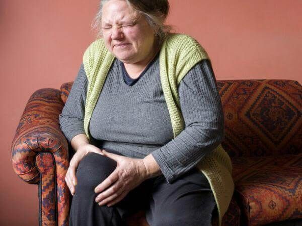 Cisto sinovial no joelho pela Medicina Germânica