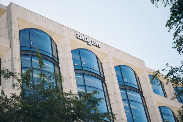 Adyen Obtains UAE Central Bank License for Payment Settlements