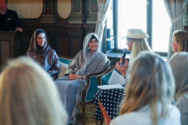 Sheikha Latifa bint Mohammed meets with prominent female figures, cultural, creative leaders in Sweden
