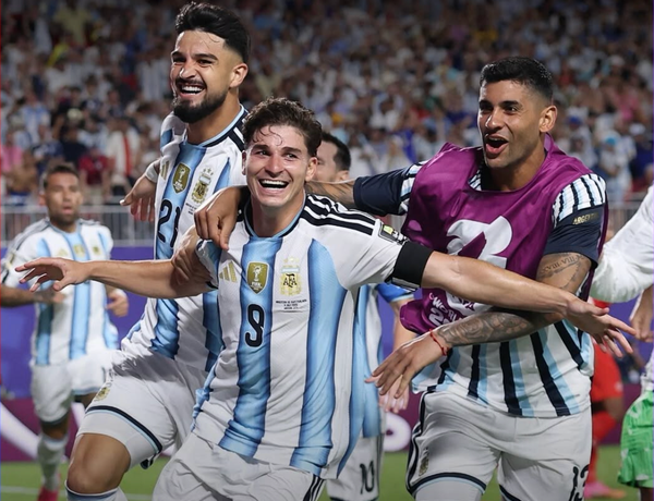 Argentina battle past Switzerland in extra time to reach World Cup semi-final against England