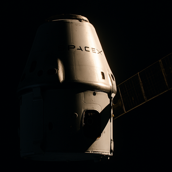 SpaceX Dragon Delivers 6,500 Pounds of Cargo to Space Station