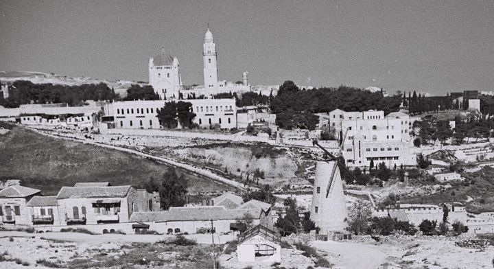 1948: The Birth of Israel and the Palestinian Nakba