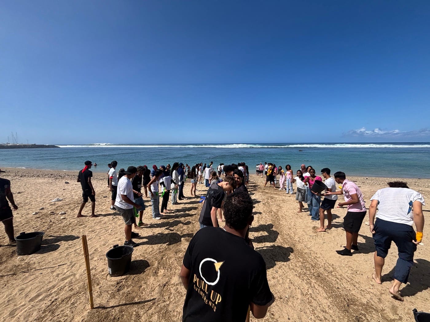 Team building sur une plage à La Réunion