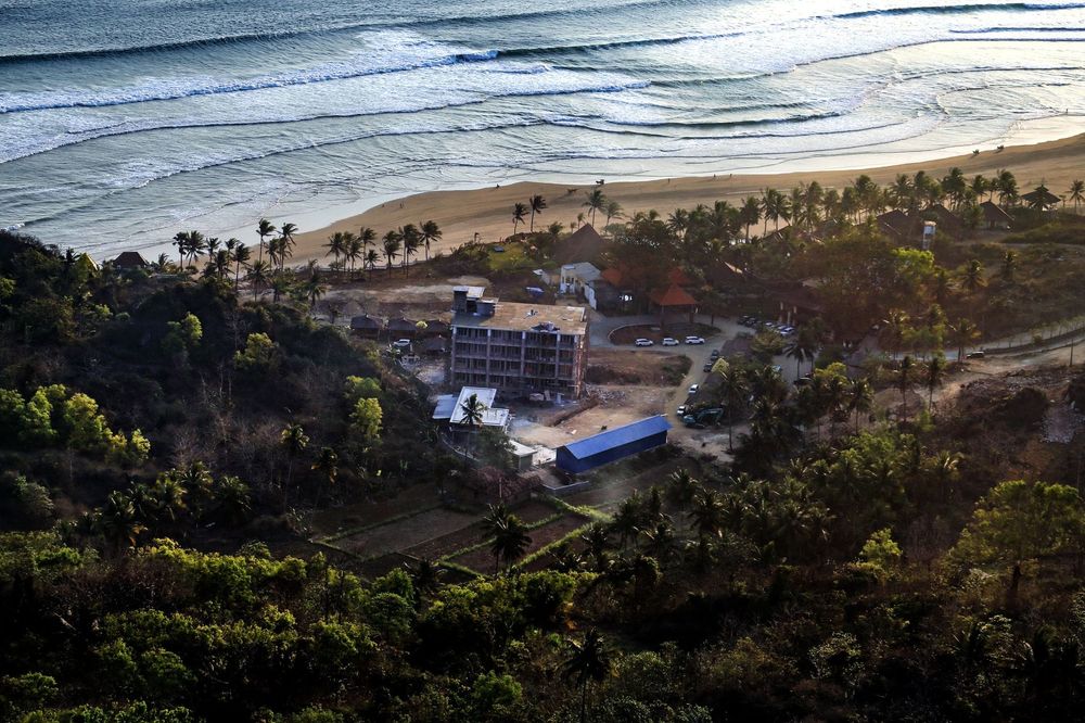 Comores — Business.OI