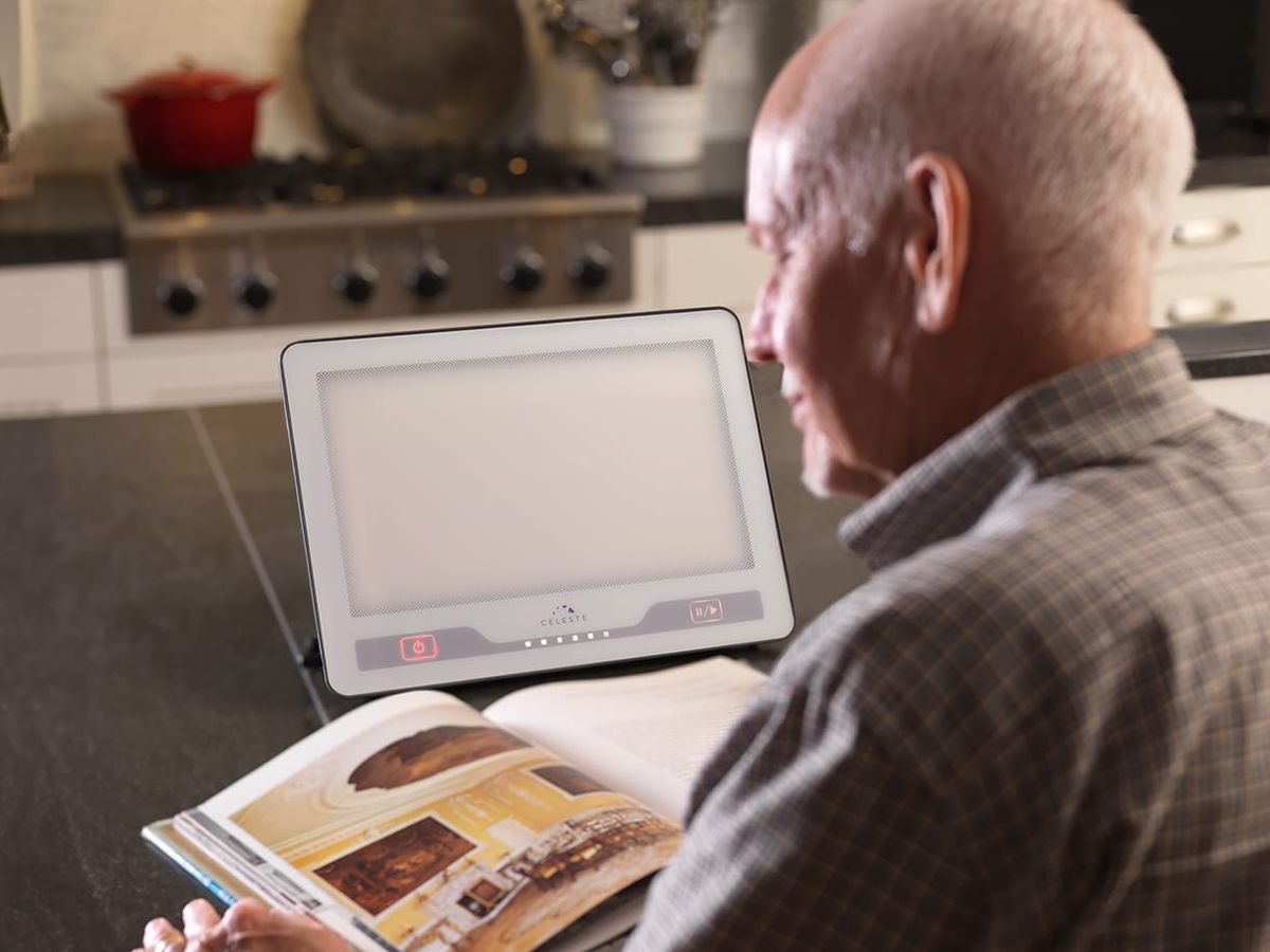 Largest U.S. Parkinson’s Light Therapy Trial Surpasses 300 Participants, Expands to 19 States