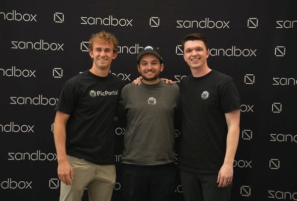 Photographers Score Instant Wins with PicPortal’s Real-Time Image Transfer