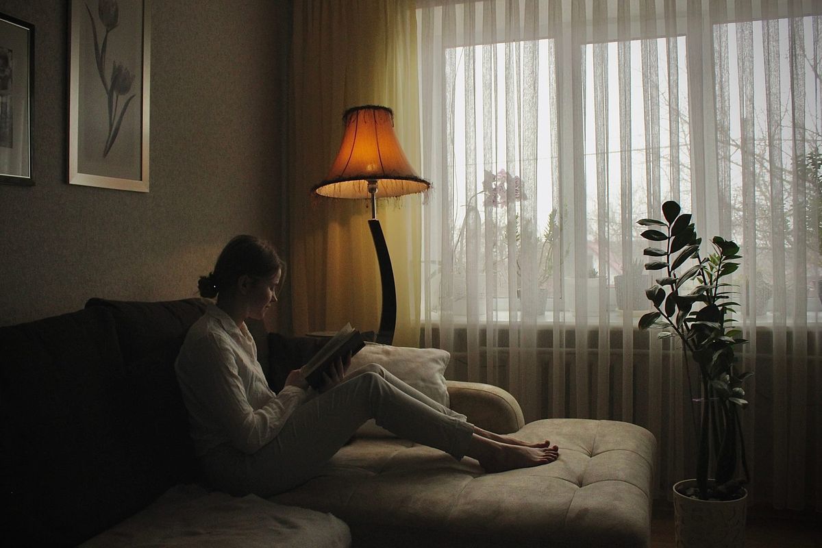 Wind-Down Windows: How 15 minutes of dim light changed my evening rest.