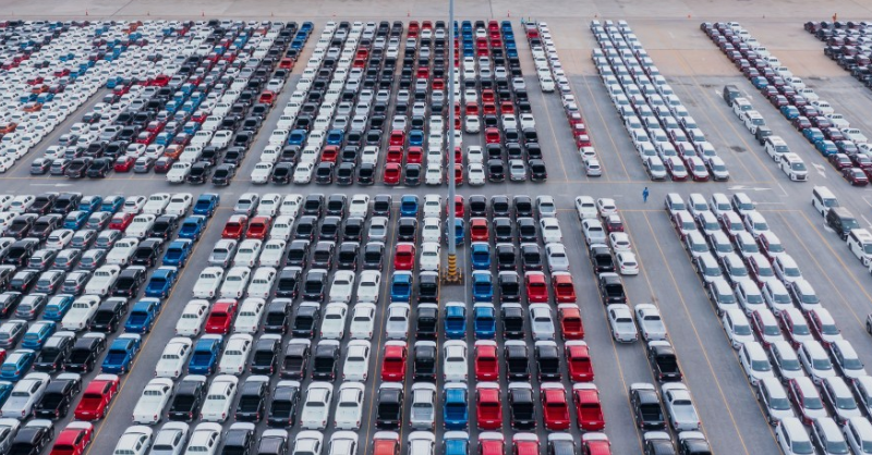 Corporate fleet electrification