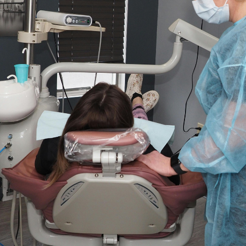 🦷 The Cavity Chronicles: When I Got Teeth-Shamed by the Dentist