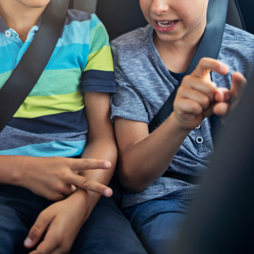 🚙 Road Trip Activities for Kids (That Won’t Make You Regret Spring Break)