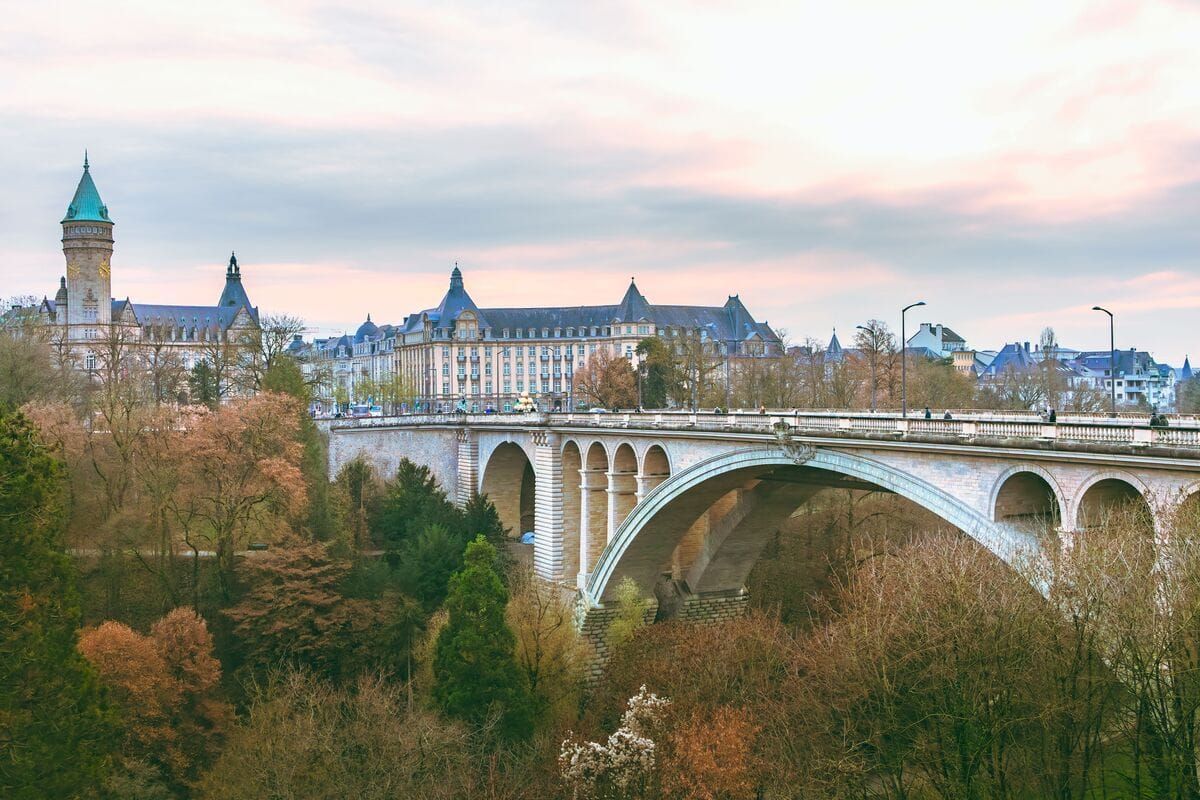 Assurance-vie luxembourgeoise : 12 questions que vous n'osez peut-être pas poser