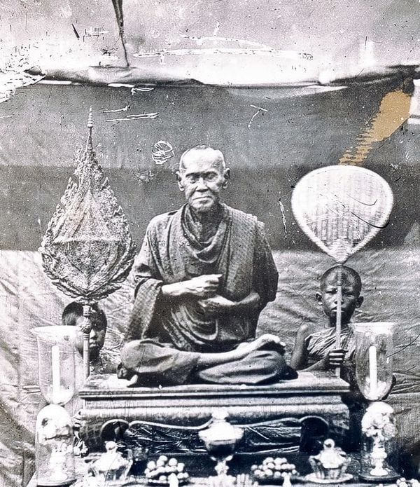ประวัติสมเด็จพระพุฒาจารย์ (โต พรหมรังสี) วัดระฆังโฆสิตาราม: จากเส้นทางชีวิตสู่การเป็นพระเกจิที่คนศรัทธา