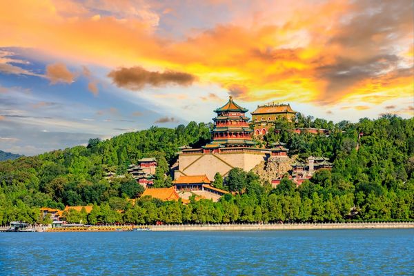 วัดและพุทธสถานน่าเที่ยวในปักกิ่ง ประเทศจีน: พิกัดสำคัญสำหรับผู้เริ่มต้น