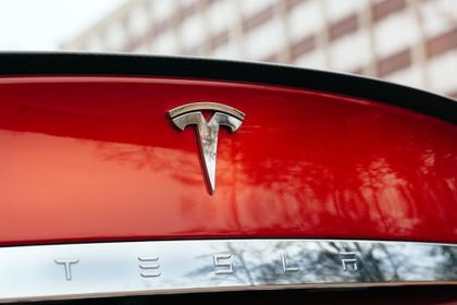 Tesla Autopilot, dangerous or a life saver?