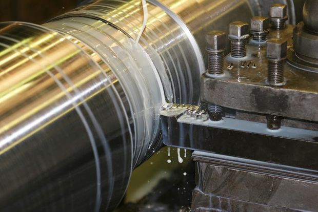 Cutting processes - tolerance and surface roughness
