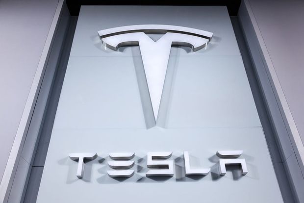 Tesla Motors go OPEN SOURCE with its electric car technology