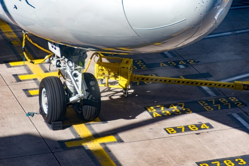 Boeing 747 Landing Gear parked on stand