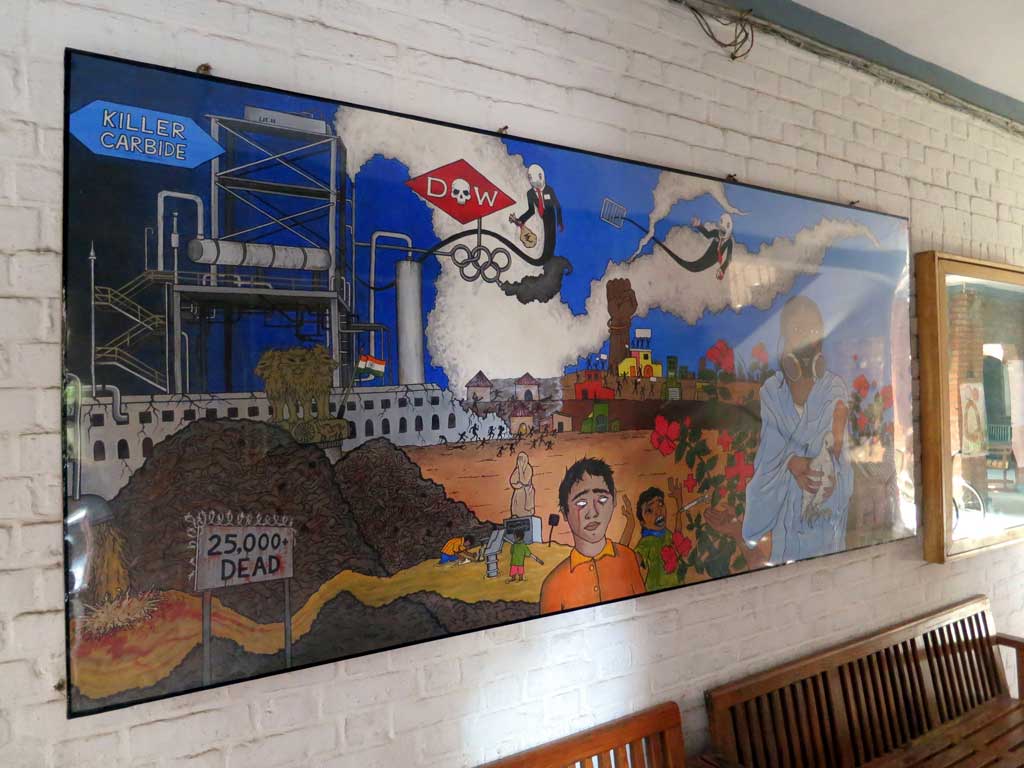 Bhopal People's Health and Documentation Clinic: a picture on the wall depicting the results of the disaster.