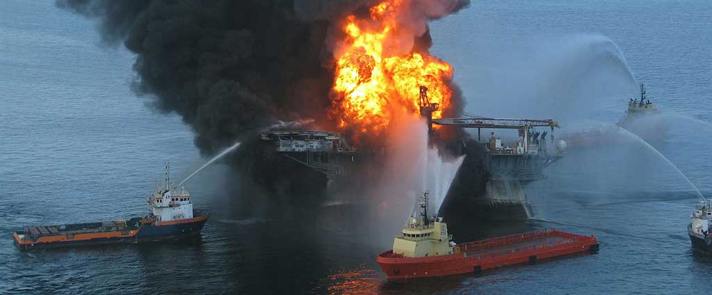 Deepwater Horizon in flames after the explosion