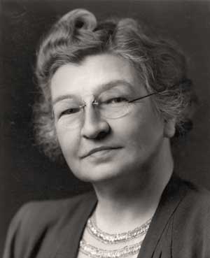Famous Female Engineers: Edith Clarke - female engineer 