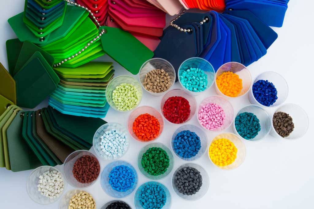 injection moulding: polymer plastics