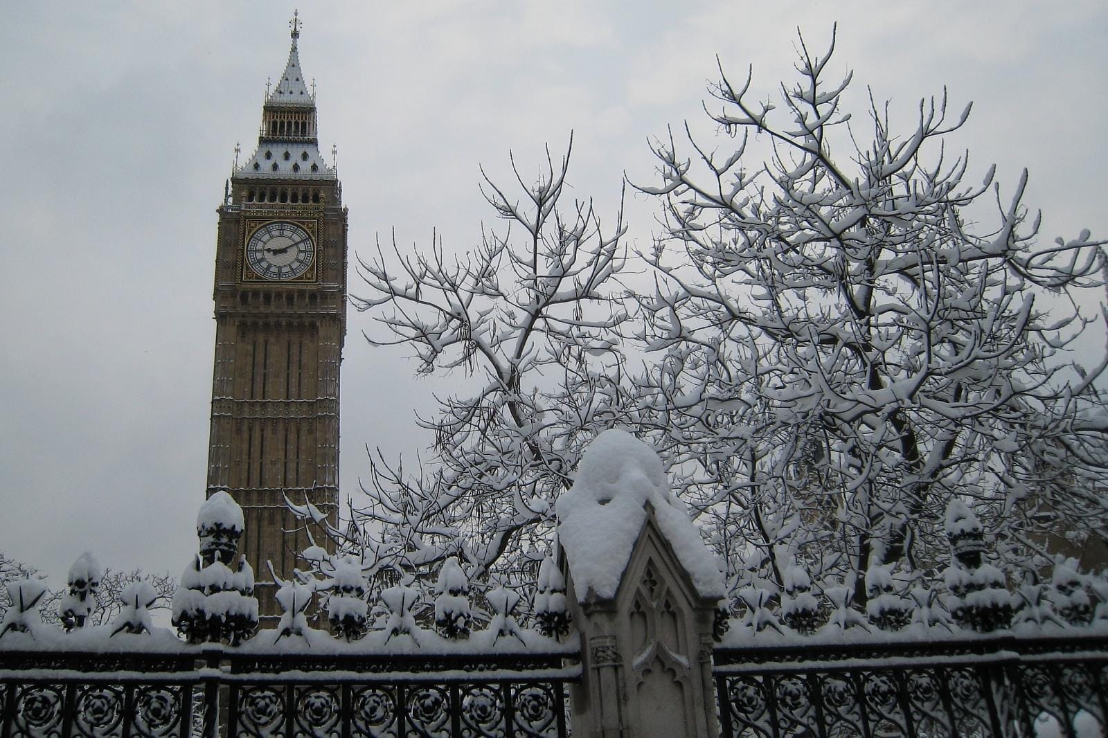 The Londoner's Christmas hours