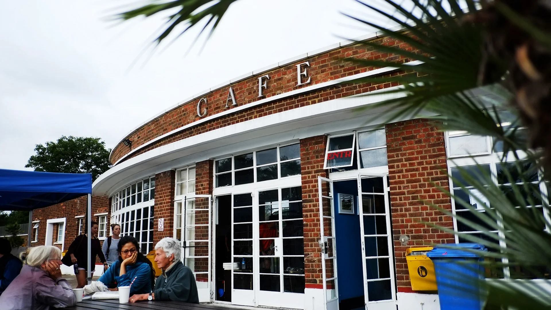 Hampstead's cafe wars are heating up