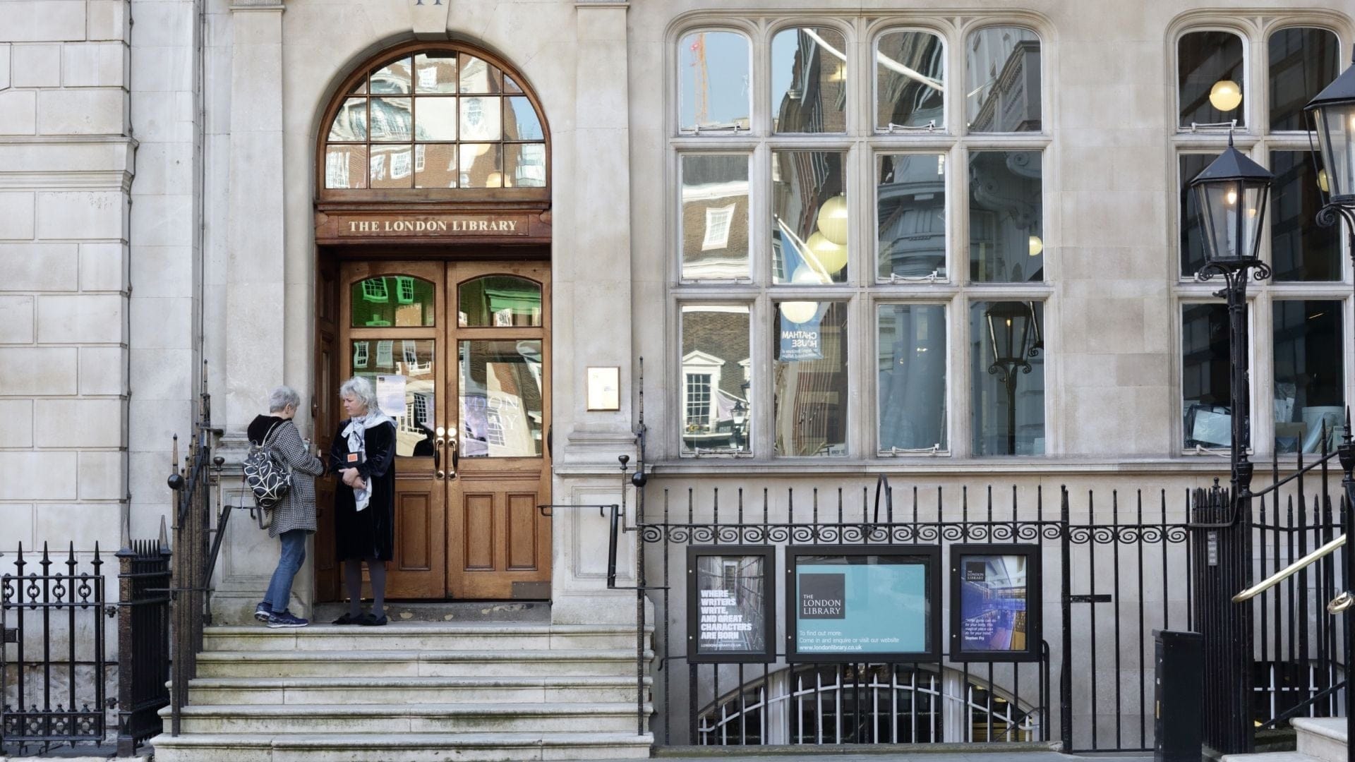 The civil war inside the capital's most elite literary institution