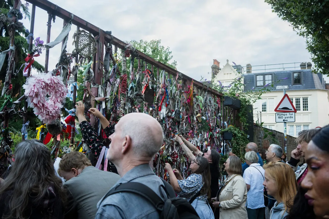 Honouring London's outcast dead