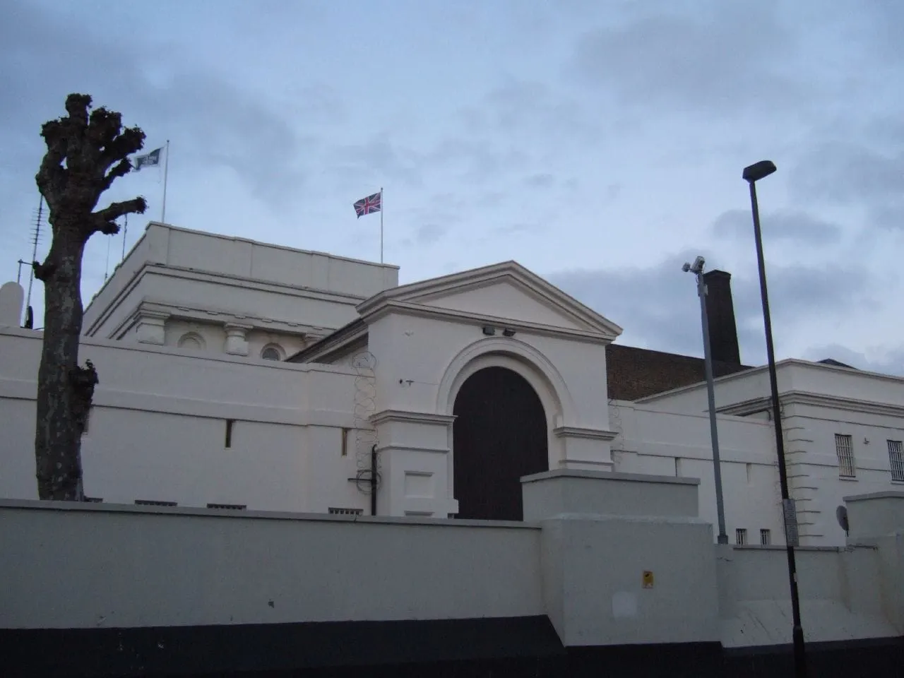 Peter Campbell overdosed on spice in his Pentonville cell. Why didn't anybody save him?