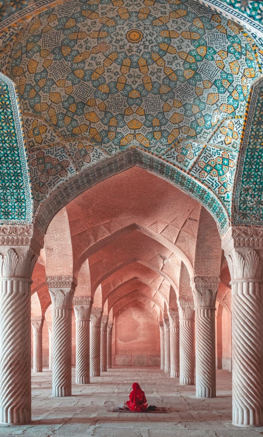 Muslims/Islam/Salam: A Contemporary Semantics for Universal Peace