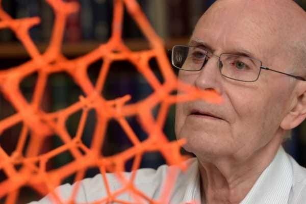 Nobel win for chemistry trio