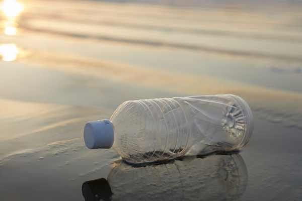 Australia's beaches clean up