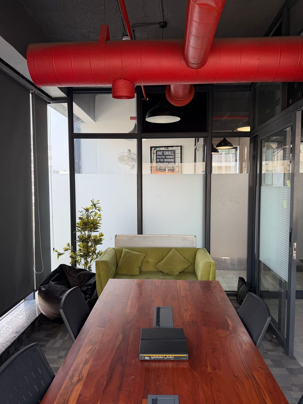 Meeting room for rent in Mohali at Biggbang Coworking