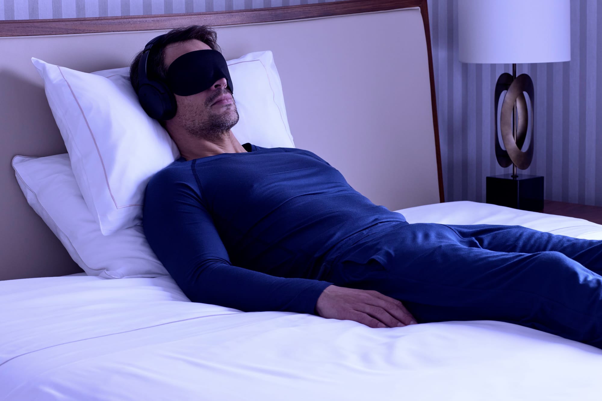 Des pyjamas et du linge de lit spécialement pour retrouver le sommeil à Chenot Palace Weggis