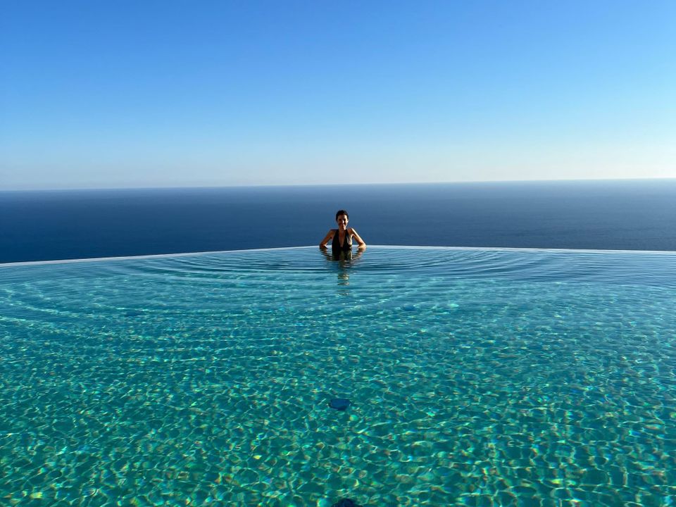 Le Monde selon Victoire a testé pour vous le Maybourne Riviera, une vue à couper le souffle