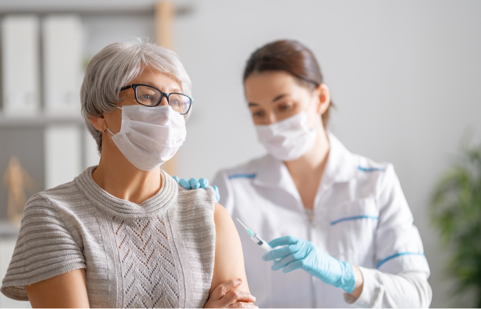 What seniors should know about the COVID-19 vaccine